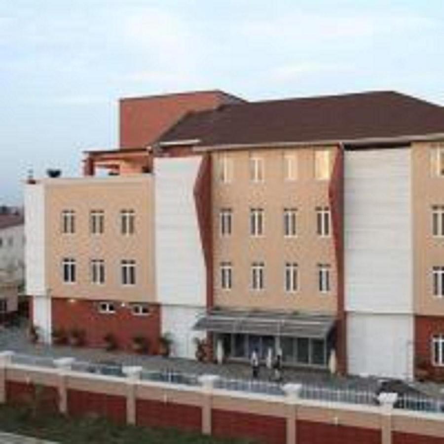 Palazzo Dumont Hotel Ikuata Kültér fotó
